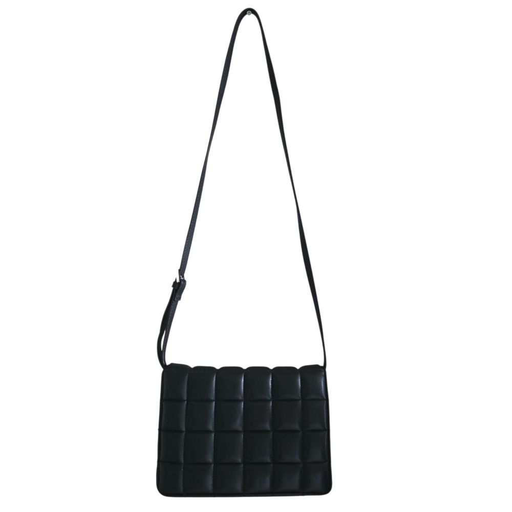 H&M Elegant Black Woven Shoulder Bag